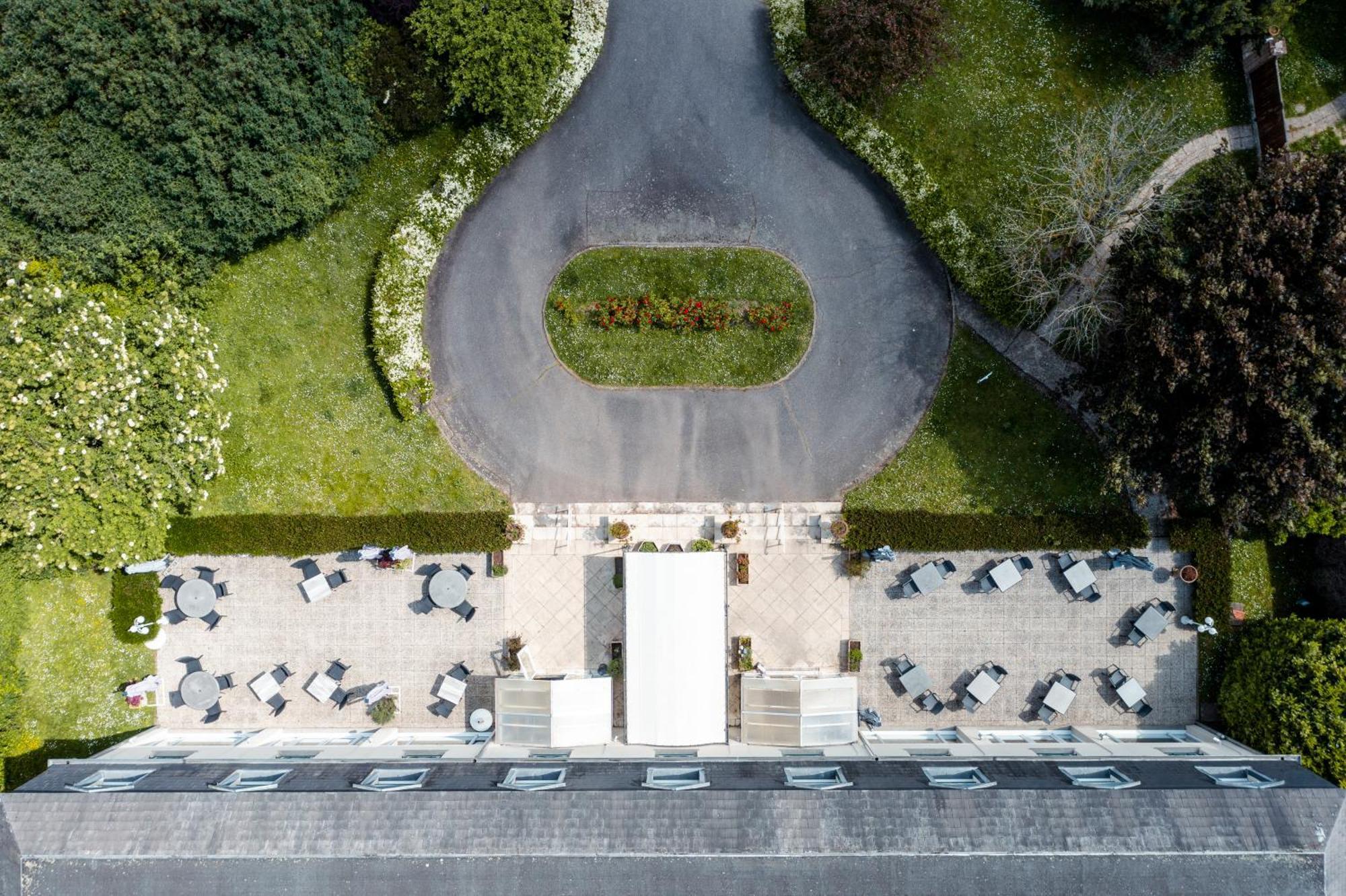 Le Pre Saint Germain Hotel Louviers Bagian luar foto